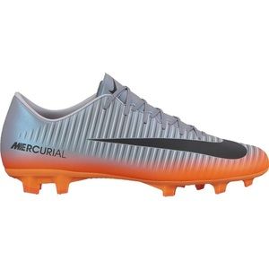 cr7 cleats boys